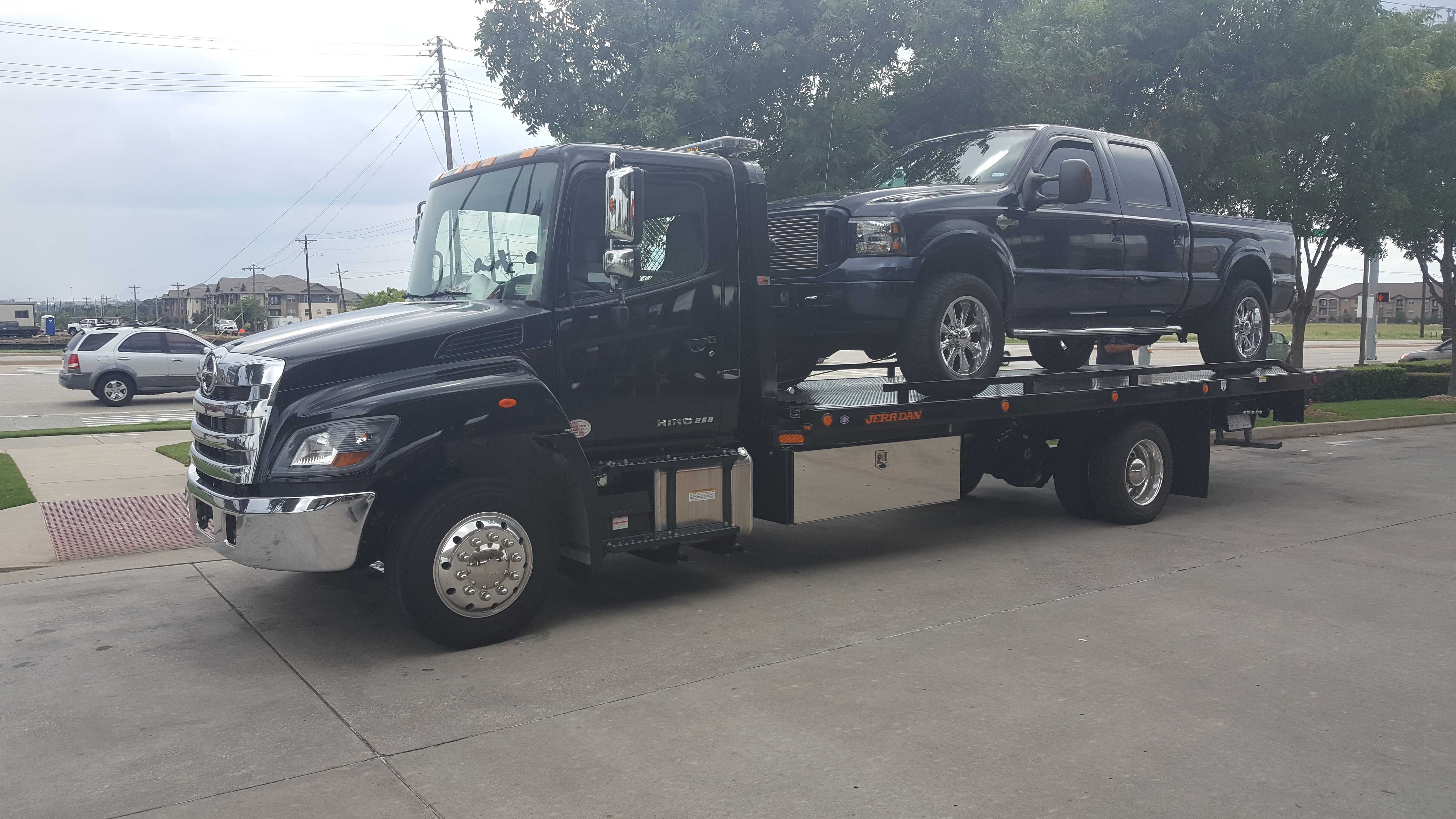 Tow Truck In Lewisville business image in Lewisville, TX